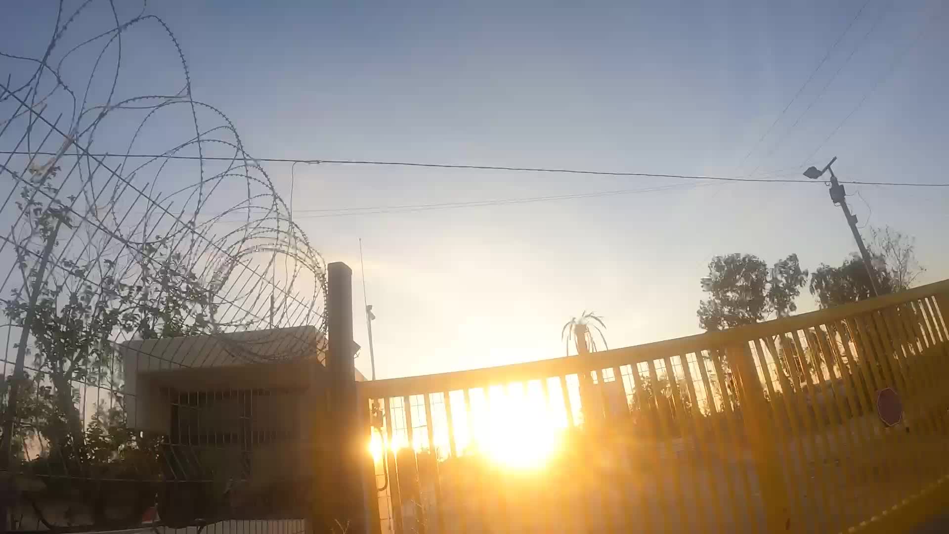 כניסה לקיבוץ.mp4